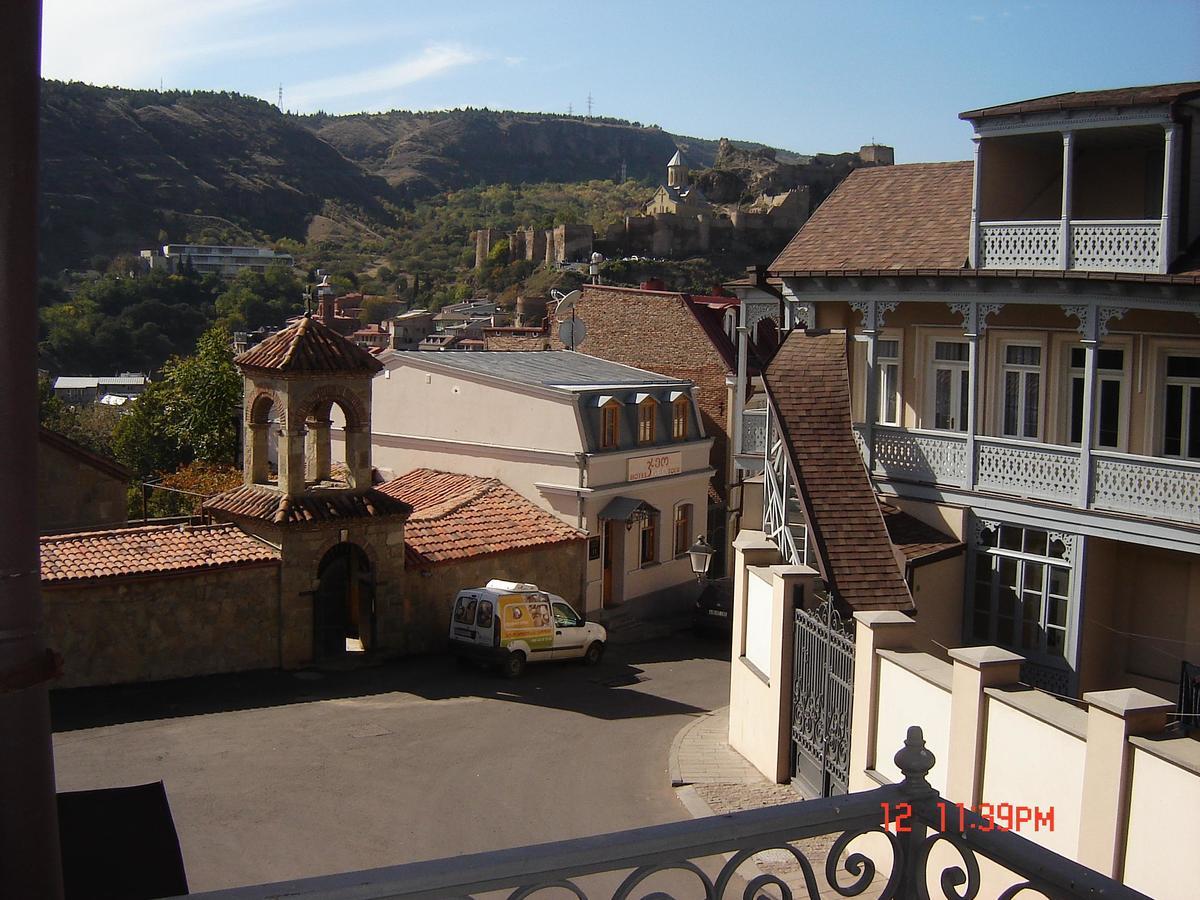 Old Metekhi Apartment Tbilisi Ngoại thất bức ảnh