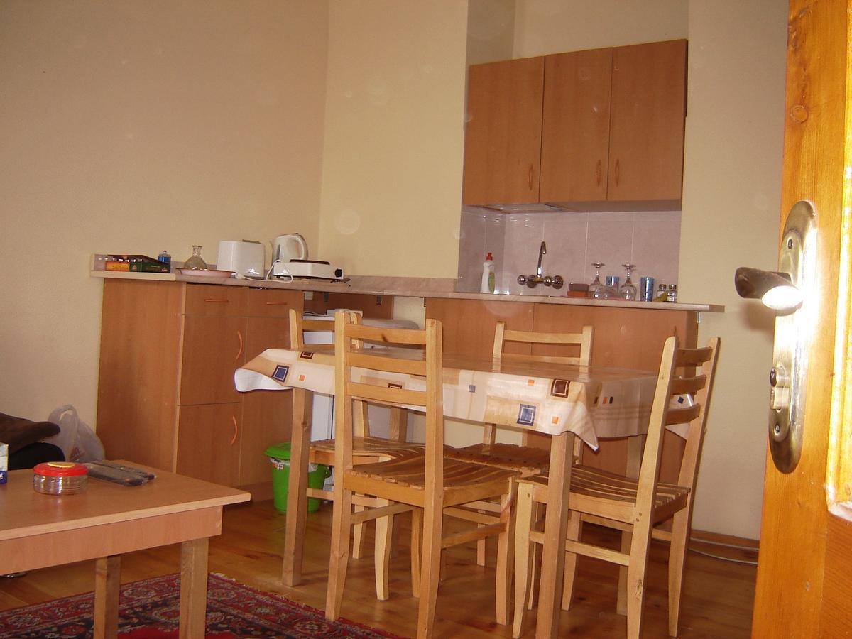 Old Metekhi Apartment Tbilisi Ngoại thất bức ảnh